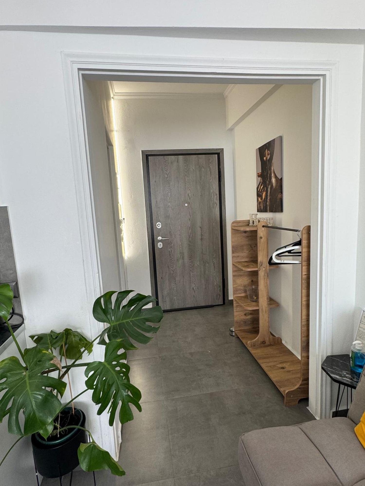 Afrodite Central Apartment By Vpn Atenas Exterior foto